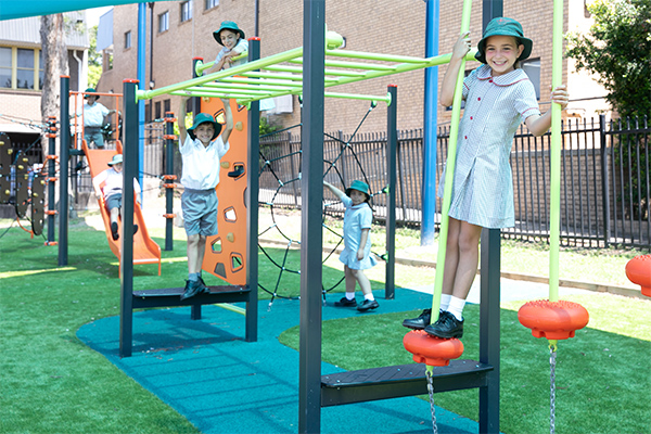 01-Facilities-Playground