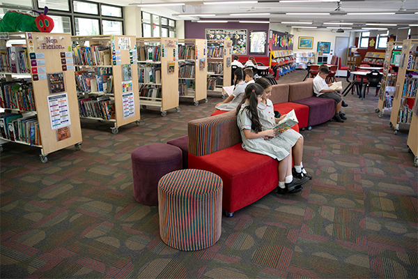 01-about-us-facilities-library